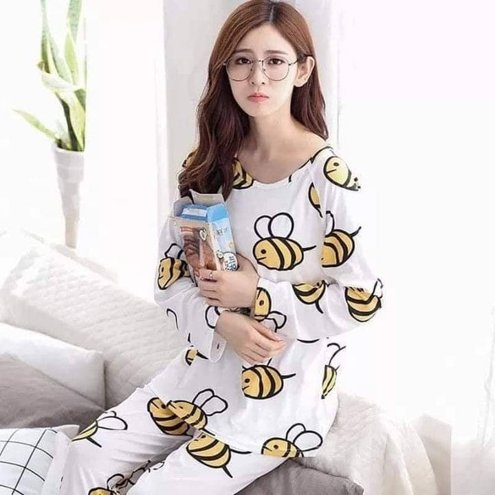 White Full Sleeves Bee Printed Nightwear
